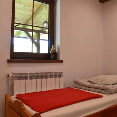 Nad Krutynia Апартаменты Пецки